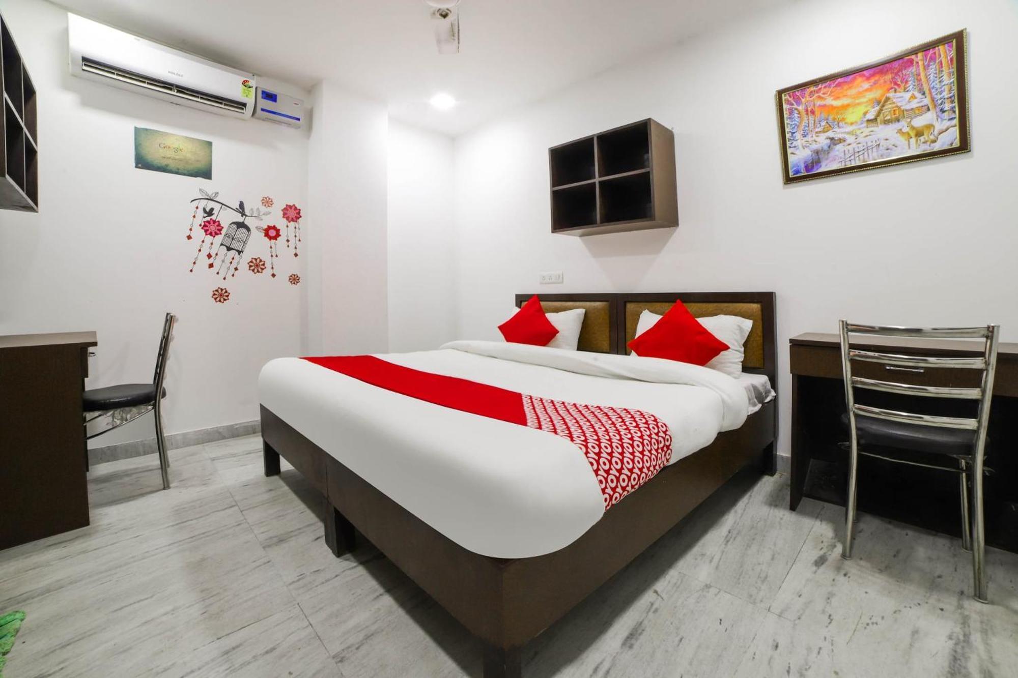 Hotel Seven S Delhi  Ngoại thất bức ảnh